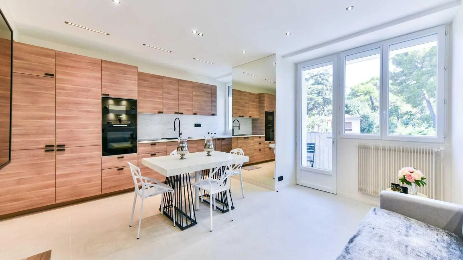Cosy Apartment With Parking - Cannes - Mobility Lease